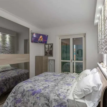 Grotta Deluxe Lägenhet *